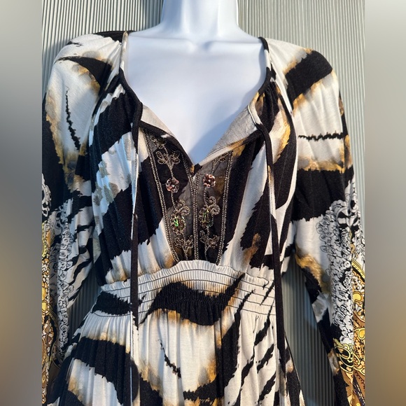 Boston Proper Tunic. - Picture 2 of 3